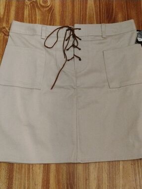 NWT Vintage Tracy Evans Limited Khaki Lace-Up Front Pocket Skirt